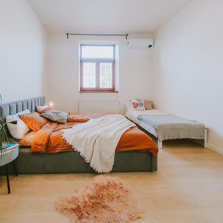 Priestranny Apartman V Centre Košice Εξωτερικό φωτογραφία